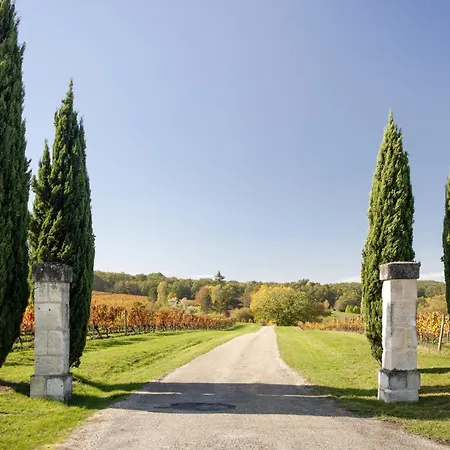 Spacieuse à Avec Piscine Privée *