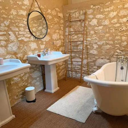 Spacieuse à Avec Piscine Privée * Sigoulès